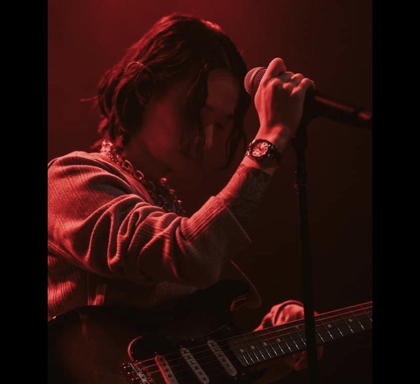 Crybabysketches's tweet photo. 🚨CONFIRMED: Joji will release a new song featuring Keshi, the song is called "Night" and it will be released in your dreams. https://t.co/LhfOOQHbRy