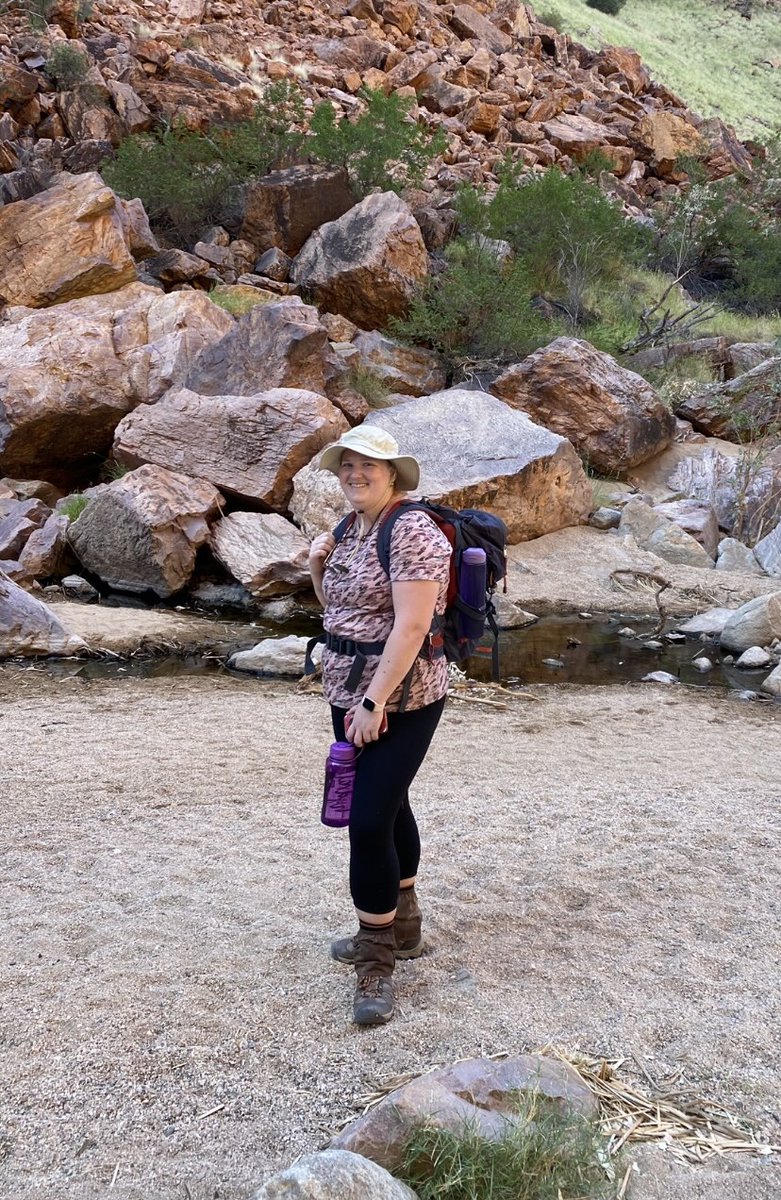 dscribenews's tweet photo. Read about Amy's 6-day trek for her lost brother: https://t.co/qVFtDmlOpN https://t.co/JPeVpDMfpl