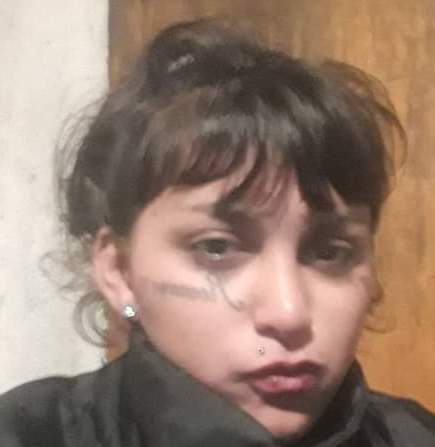 Sol Abigail Lisondo tiene 15 años, desapareció el 6/5 en Lomas de Zamora, provincia de Buenos Aires. Se hizo la denuncia. Por favor compartir, y si la ven avisar #URGENTE a la policía local, o al ☎️ 911

#LomasDeZamora #BuenosAires