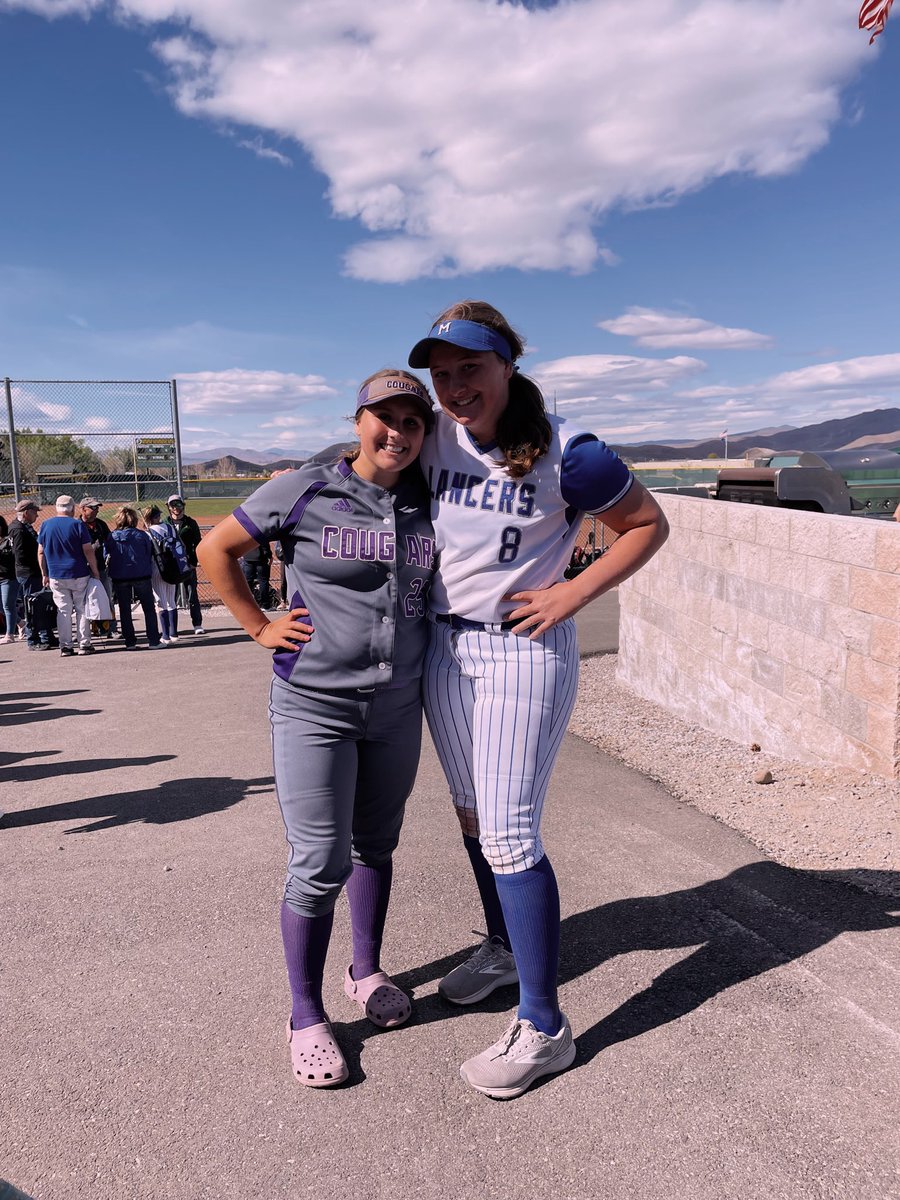 cabreezepirkey's tweet photo. #25 Sharlee Jackson & #8 Josie Koelewyn at Regionals for their Varsity Squads!!
Good luck ladies!! π₯πͺπ₯
@sharleejackson
@JosieKoelewyn
#cabreezepirkey #gobreeze #fastpitch #softball #regionals https://t.co/1bEtJWvvxZ