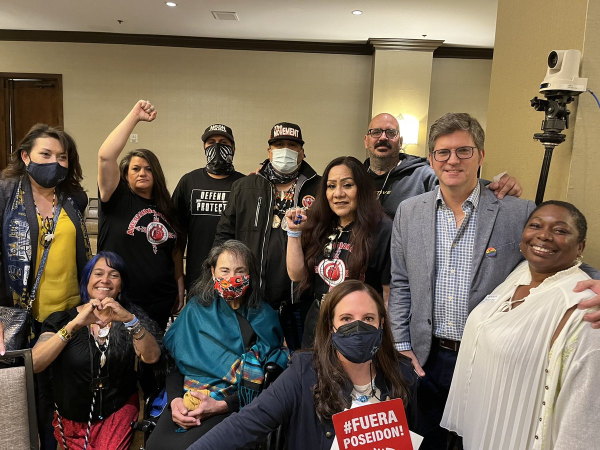 VICTORY! Unanimous vote by <a href="/TheCACoast/">The California Coast</a> sinks @Poseidon #desalination scheme that has threatened #HuntingtonBeach, California taxpayers, &amp; coastal ecosystem for 20 years. Enormous win for #EnvironmentalJustice &amp; partners in CA tribes, <a href="/AzulDotOrg/">Azul</a> <a href="/SierraClub/">Sierra Club</a> <a href="/sunrisemvmt/">Sunrise Movement 🌅</a> <a href="/EAPDLA/">East Area Prog. Dems</a>