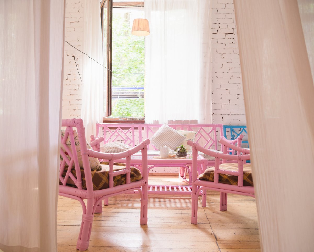 decopraktik's tweet photo. Llega el buen tiempo. Actualiza tus muebles con pintura a la tiza y dales una segunda vida. A la venta en Decopraktik. https://t.co/JF0bj95Zsh https://t.co/GzeDOMpzsE