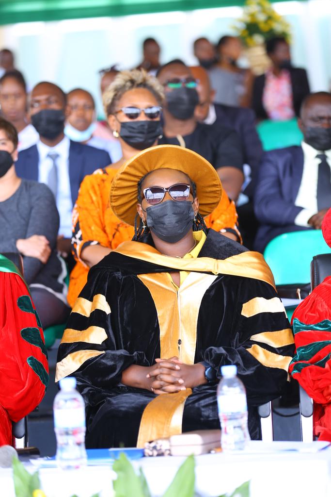 GishariCollege's tweet photo. Yesterday the 12th May 2022; @RwandaPolytec held a graduation ceremony to confer Advanced Diplomas and Diplomas to its graduates. @IPRC_Gishari  had 368 graduands among those graduating. Congratulations to the graduates.@Rwanda_Edu 
#RP5thGraduation https://t.co/KqIeiMM4vt