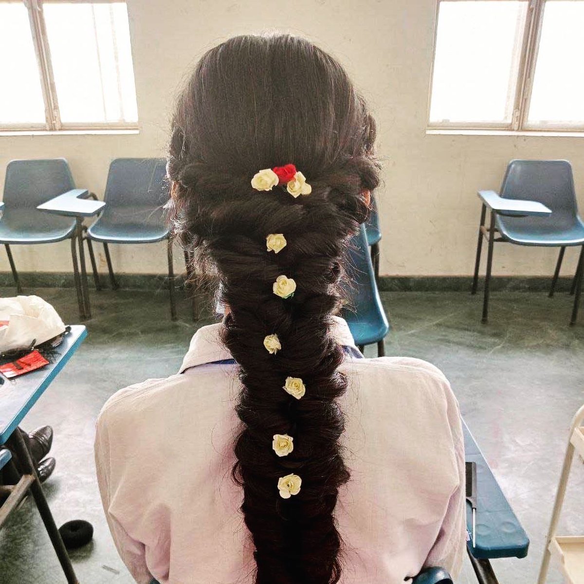 JoveConscious's tweet photo. Sharing the pictures from Beauty & Wellness Classes of advanced hairstyles at the academy. 😊⭐
Join hands with JCF by donating at: https://t.co/oH1kqNEfH3
#beautician #jcfskillacademy #womenhairstyle #JCF https://t.co/XLC6jEeubI