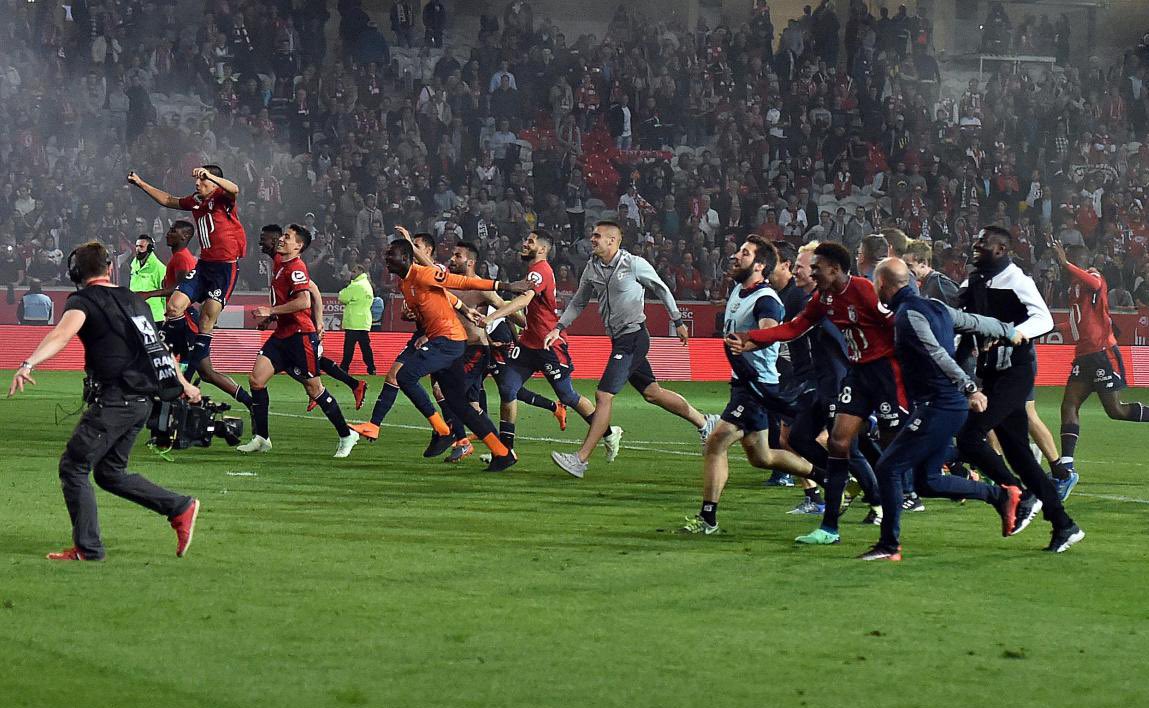 ActuL1_'s tweet photo. Il y a 4 ans jour pour jour, le LOSC se maintenait en Ligue 1. 😳

La suite appartient à l’histoire. ✨ https://t.co/GdI01b6Wii