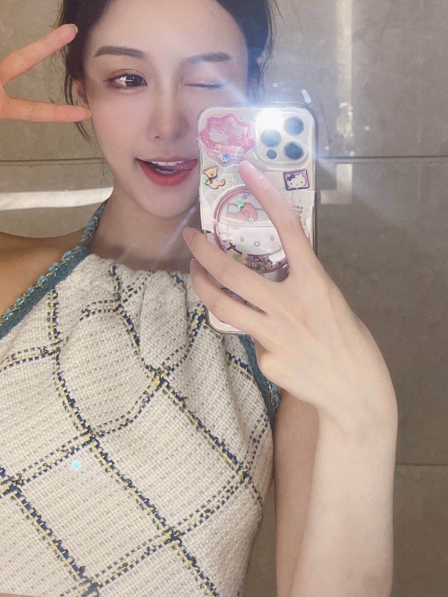 teep0168's tweet photo. ❤️人      极品极品
173🐻 E大长腿优雅气质款
皮肤光滑细腻给你顶级的服务质量
超级敏感的体质一碰就湿💧多多 
🈚️差评！ https://t.co/kzyjyKANbD