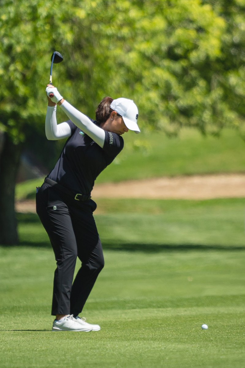 FederGolf's tweet photo. 📌 R1 Founders Cup

Dopo il primo giro in New Jersey 🇸🇪#Sagstrom è 1/a in classifica con -9, 2/a 🇺🇸#Khang (-8). Ottima performance di 🇮🇹Giulia #Molinaro, 4/a con -6. 

@LPGA #golf https://t.co/hKyKX6MTM5