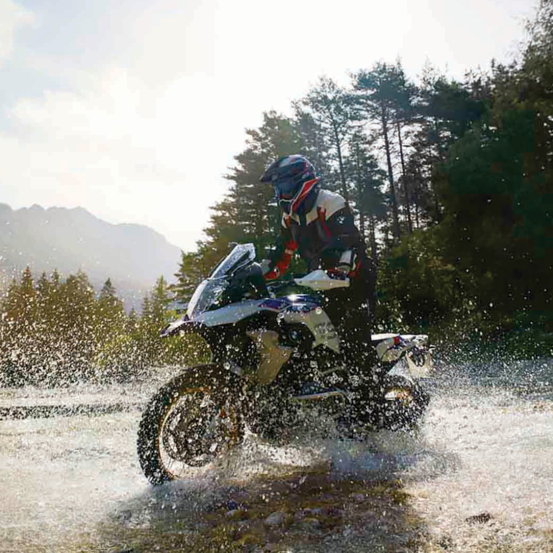 MotorradPLK's tweet photo. The trail to great adventures starts at either Country TRAX or Sabie Valley Rider Academy with a complimentary 1-day adventure riding intro course. Purchase any new BMW GS model before the end of the year and take advantage of this great offer. Ts&amp;Cs apply. https://t.co/t9SQsEKAs1