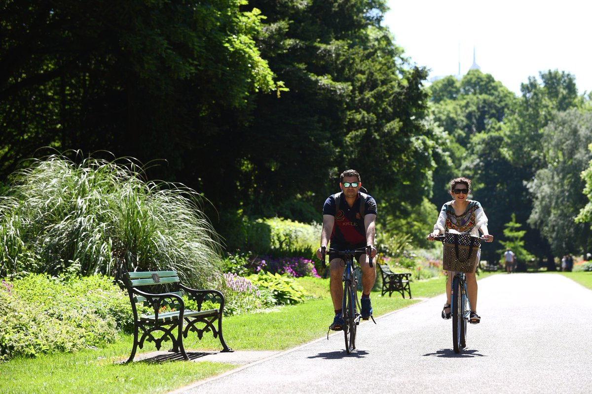 WalesinGermany's tweet photo. Did you know that in Cardiff, doctors can write prescriptions not only for medication, but also for free bike hire for those who benefit from being more physically active? Just one result of Wales' #FutureGenerationsAct.
Find out more 👉 https://t.co/Dp1TJHp0Ox https://t.co/FxY5cQKen3