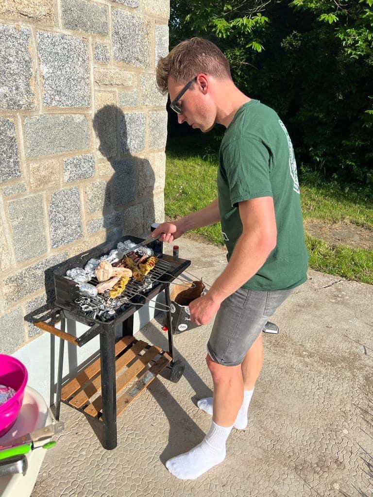 Adventures...

Today we have the Grandprixdumorbihan UCI 1.1 planned! The racers are eating pasta tonight and for the staff the barbecue has been started. 

You can also follow the game live as well 🙌🇫🇷