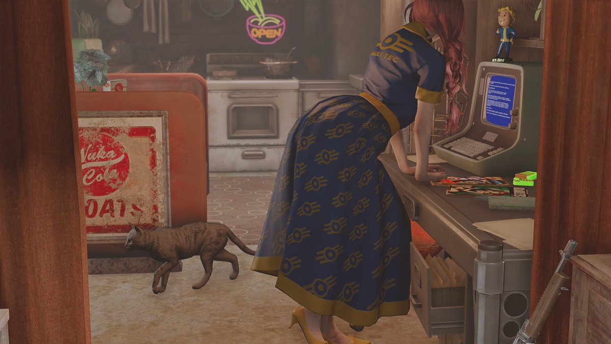 Vault-Tec製のドレスで撮影！🐈
#Fallout4 #フォールアウト４