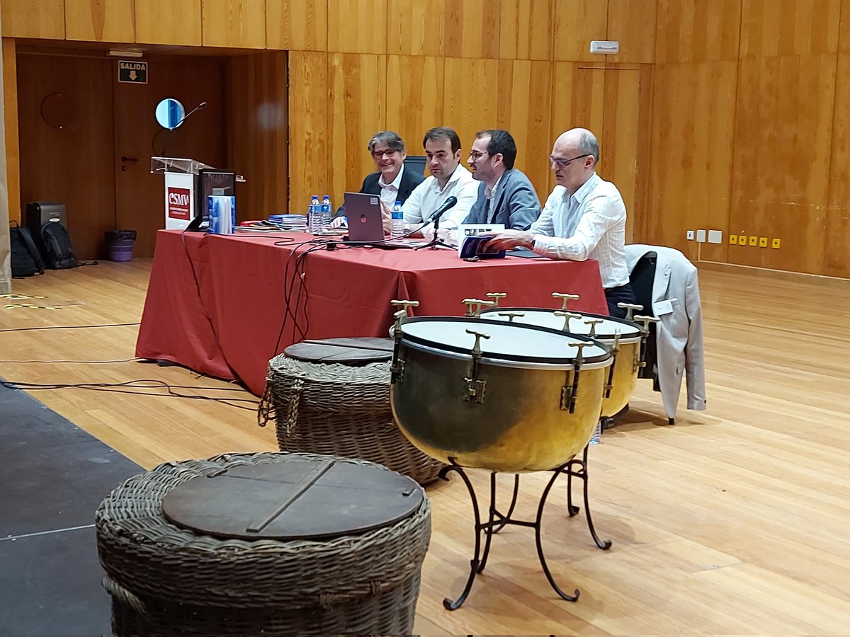 Comenzamos el segundo día del III Congreso Internacional de la comisión de bandas de música. Alejo Amoedo, David Rodríguez, Pablo Abreu y Manuel Martínez nos presentan la historia y el proceso de investigación y restauración de los timbales de la Banda Municipal de Música de Vigo