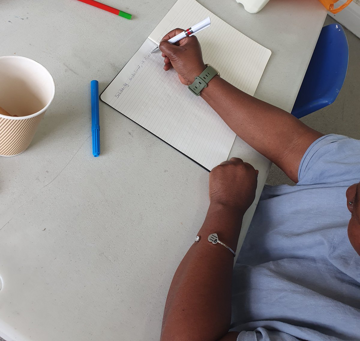 FlourishRo's tweet photo. 1st workshop of #OutsidetheFrame started yesterday with the theme of 'Ubuntu'. Many thanks to our wonderful participants for an amazing session and everyone who supported us to make this happen. Watch this space. https://t.co/XF8pbMLYee