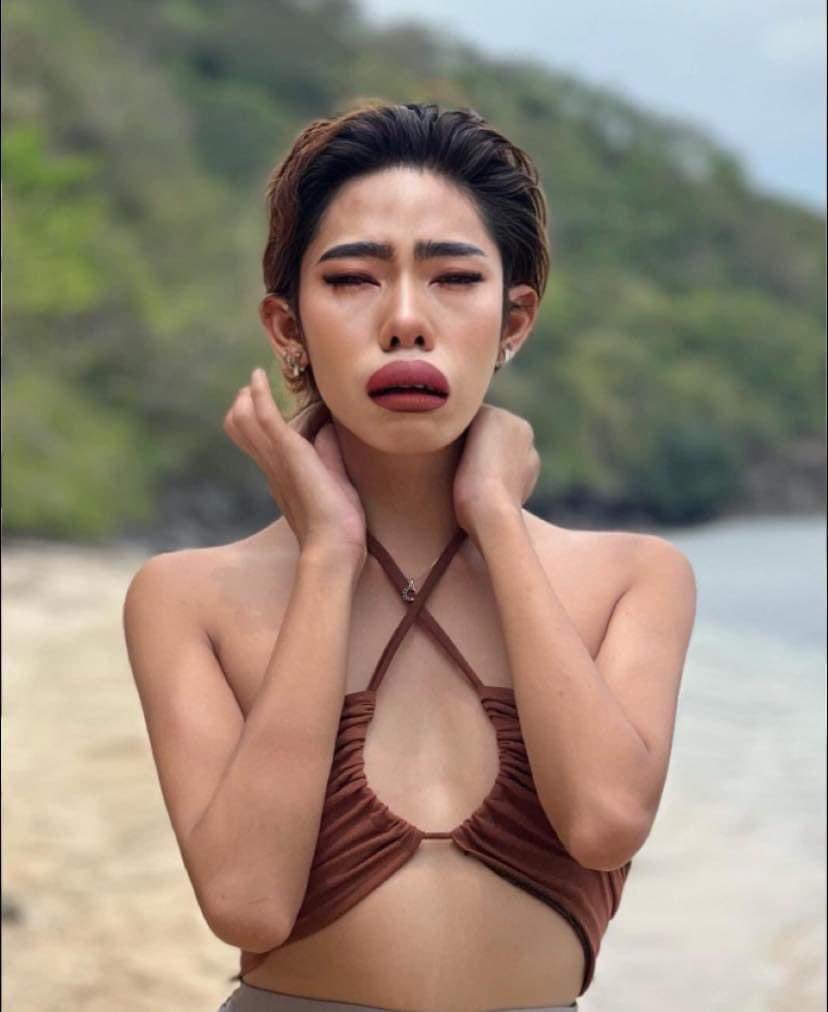 pipaykipayy's tweet photo. Shutangina para kong naallergy sa seafood https://t.co/dtDBJBLORd