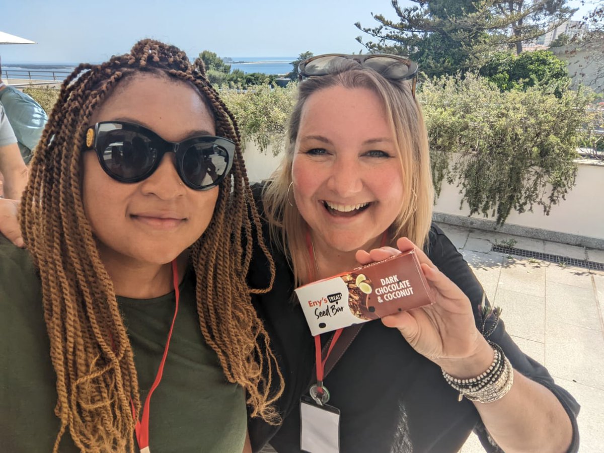 enystreatszw's tweet photo. We are so pleased with the feedback from Impact Hub founders and team members who tasted our bars for the very first time. Thank you @ImpactHubHarare for sharing our treats. #treatyourself #enystotheworld #snackbars #impacthubnetwork https://t.co/AkRwoKY83u