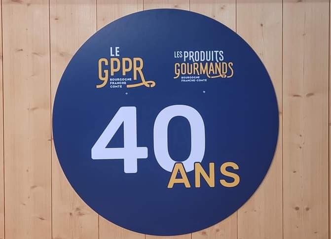 bfc_region's tweet photo. Joyeux anniversaire à notre partenaire @GPPR_BFC, qui fête ses 40 ans ! 🥳
C'est à l'occasion d'une grande soirée d'anniversaire hier que le nouveau président du comité a été annoncé : félicitations à Stéphane Sauce qui succède à Christian Morel. #GPPR https://t.co/THNiFsQmwG