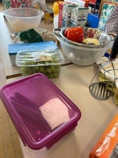 DeltaGrangeLane's tweet photo. Very excited for our @ClassroomK parents sessions today! #ClassroomKitchen @DeltaTrust_Org https://t.co/OybvoSg8PB