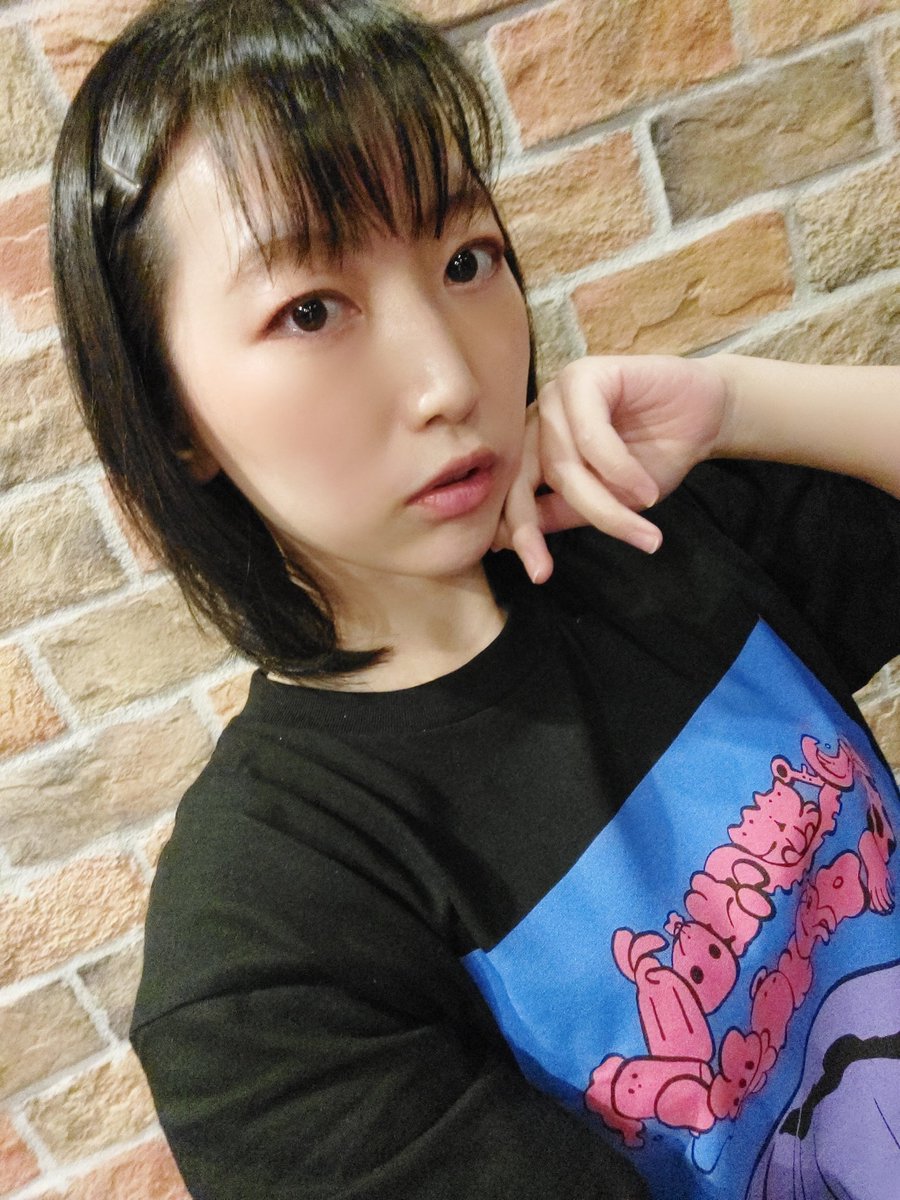 wl_girlsband's tweet photo. WonderLanderのメンバー
シンガーのMayです
WonderLander公式shop
→https://t.co/wjlMVG2jjm
Spotify
→https://t.co/WAKPCbmpqh
YouTube
→https://t.co/b76FfKNGdB
NEXT
5/29(日)
ワンラン企画Pleasure Ground vol.5
配信ライブ(現地観覧人数限定受付)
#WonderLander
#music
#Spotify
#LIVE https://t.co/9MSGP2upYr