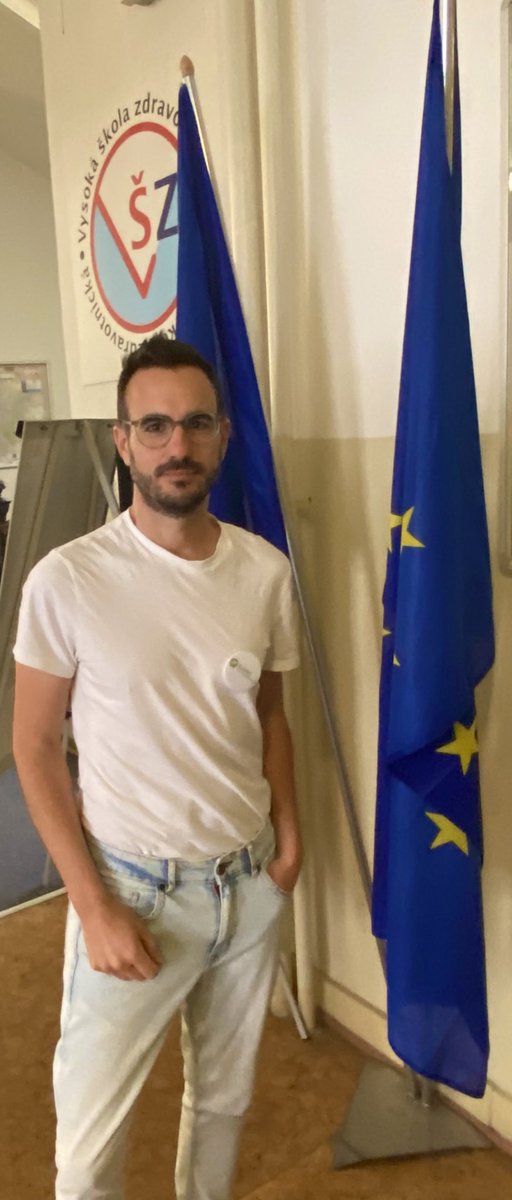 DaniMSanjuan's tweet photo. Ilusionado en participar en nueva misión europea de investigación para evitar la coerción en pacientes psiquiátricos hospitalizados #FOSTREN desde la República Checa. https://t.co/PUzIqO1006