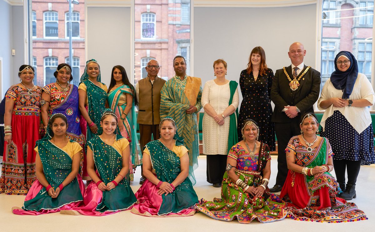 Last night <a href="/jaijpdc/">ॐ Jaivant Patel ॐ</a> offically launched #PravasBC at <a href="/WolvArtGallery/">Wolverhampton Art Gallery</a>.

Here we are with our speakers from the evening including Madiha Majid from <a href="/HeritageFundUK/">The National Lottery Heritage Fund</a> &amp; Carol King from <a href="/BCLivingMuseum/">Black Country Living Museum</a>.

#PravasBC is supported by <a href="/HeritageFundUK/">The National Lottery Heritage Fund</a>.

Image Credit: Simon Richardson