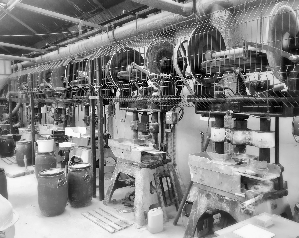potteriestiles's tweet photo. Look forward to making https://t.co/Wc1bnH1XDq @tilesocorguk @LandmarkTrust guests welcome at Winkhill Mill #StokeOnTrent tomorrow as part of their #Staffordshire #TileHunt (Stoke, Alton, Cheadle) #HiddenGems #SharedStories 

#TheFiringLine #CeramicCityStories https://t.co/qo90HeaGQM