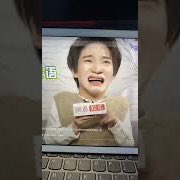SantaUno's tweet photo. ‼️how can @into1_santa_ see this video??🤔

SANTA: I'm 24, not a crying babe anymore #shorts #tiktok #crackhead https://t.co/udlftjkIKa 

#INTO1 #SantaGreatDanceCrew #into1san #赞多 #santadance https://t.co/Na3zKBILhM