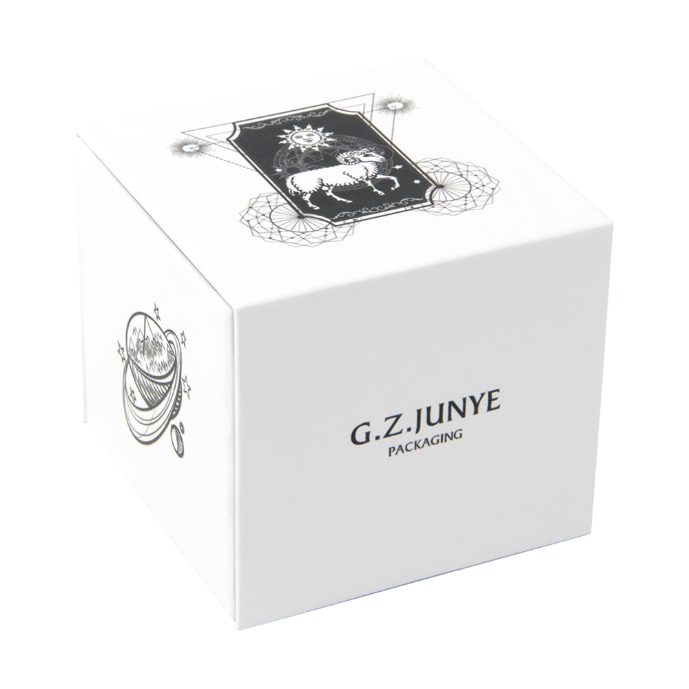 JunyeTracy's tweet image. Today share: nice watch magnetic box. 
It's made of paper and cardboard, printing the details and logo you need. 
With a soft pillow case insert, can be for different size watch. 
#paperbox #magneticbox #box #packaging #logo #design #custom #new #wholesale #watch #men #women