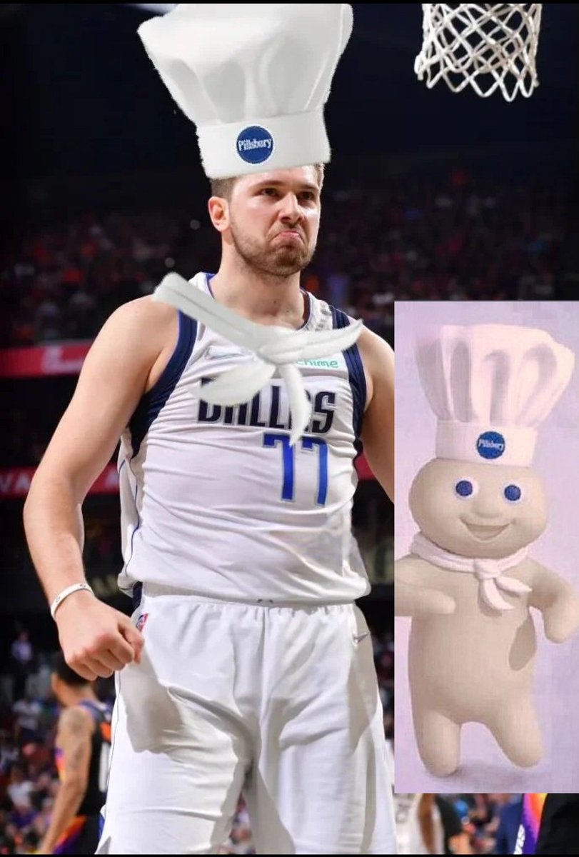 Suns_Armband's tweet photo. Who wore it better? 😂 https://t.co/Ne5vBRpJzq