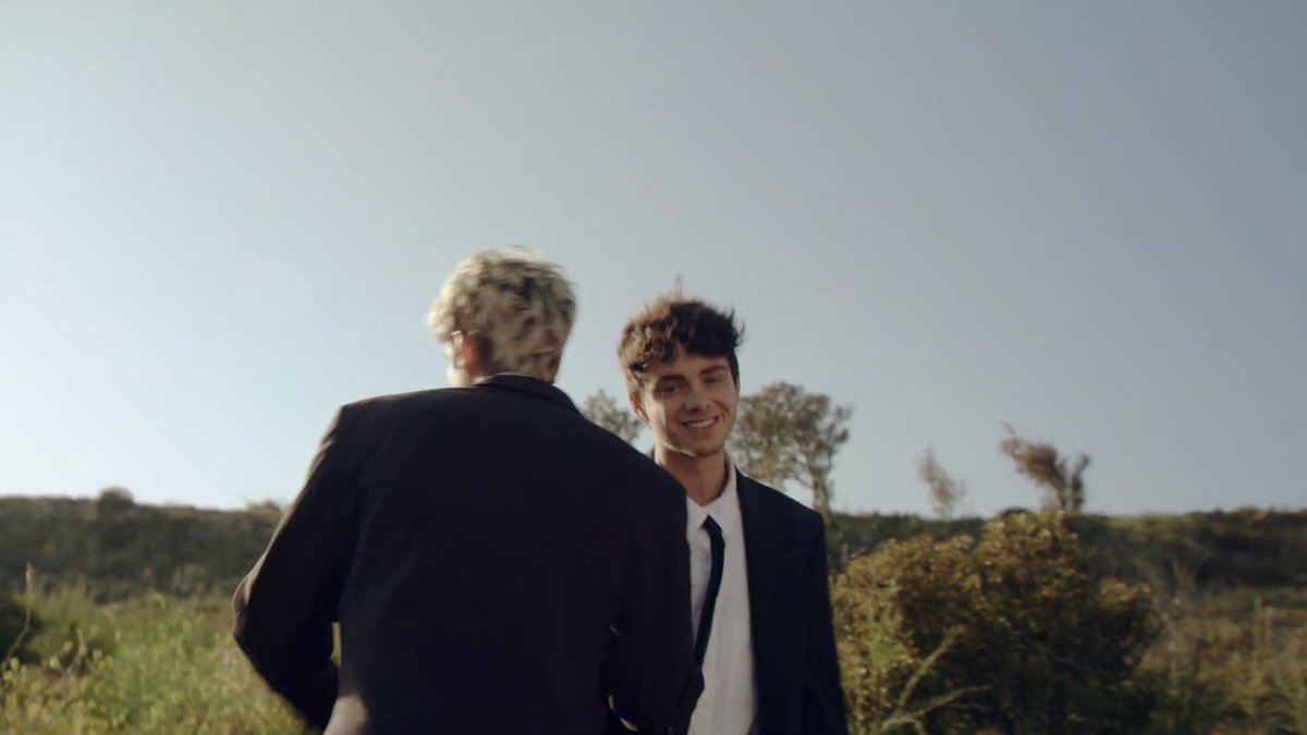 archbesson's tweet photo. JUST FRIENDS BY WHY DON’T WE OUT NOW. #JustFriendsOutNow 

https://t.co/Hv9RMfyOkn https://t.co/4Jn0YAEtt2
