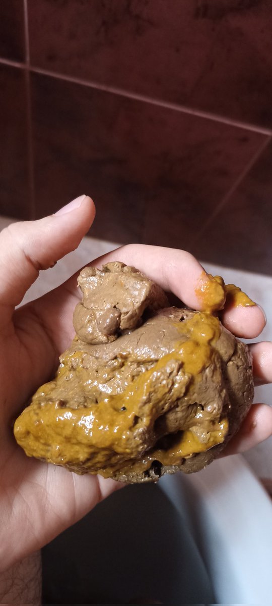 Scatboy_12's tweet photo. how delicious my shit #scat #gayscst #scatgay https://t.co/3JzzPh4yVu