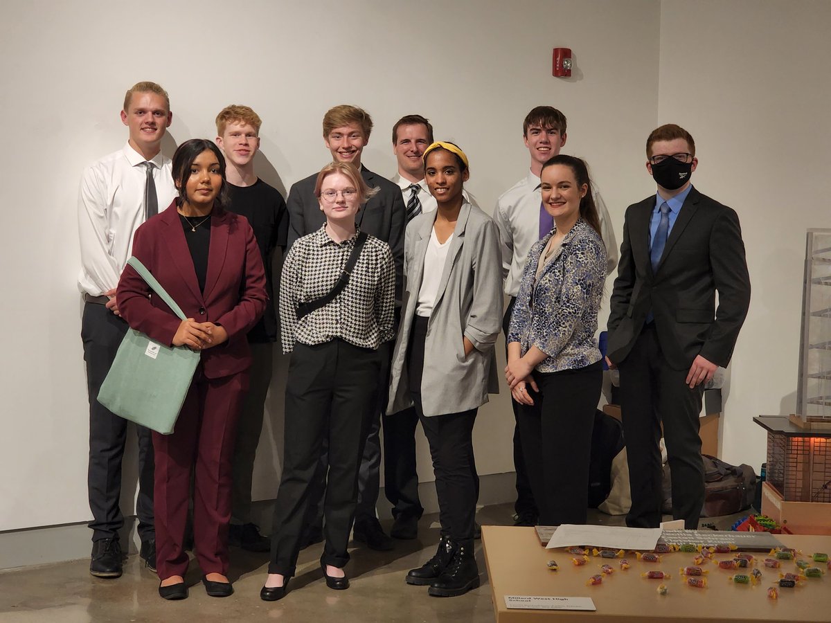 millardwestcs's tweet photo. Many congratulations to all teams that participated in the UNO IT Innovation Cup! So proud of both our teams for competing and for Millard West Corp bringing home the Best Technological Prize! @UNOmaha #UNOITInnovation #computerscience https://t.co/19SfKelXzd