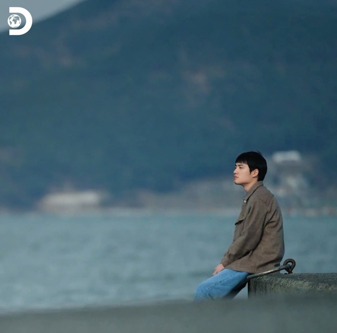 EXOGlobal's tweet photo. [OFFICIAL] 220513 discoverychannelkr Instagram Update with #DohKyungsoo (3/3) 
https://t.co/yCVlKBiP4k

#EXO #엑소 @weareoneEXO https://t.co/NVwCTs9RQx