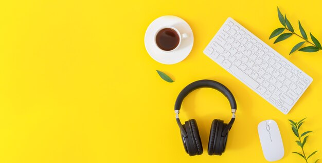 vampireinfinite's tweet photo. How to Play Audio Through Multiple Speakers and Headphones on Mac.
#Audio #clips #playaudio #tipsandtricks #howto #mac #apple #rapidhacek #soundtrack #soundbath #royalrapidhacek #technicalchallenge #technicalanalysis #technomusic
Reference from:
makeuseof https://t.co/DcFatyGXIm
