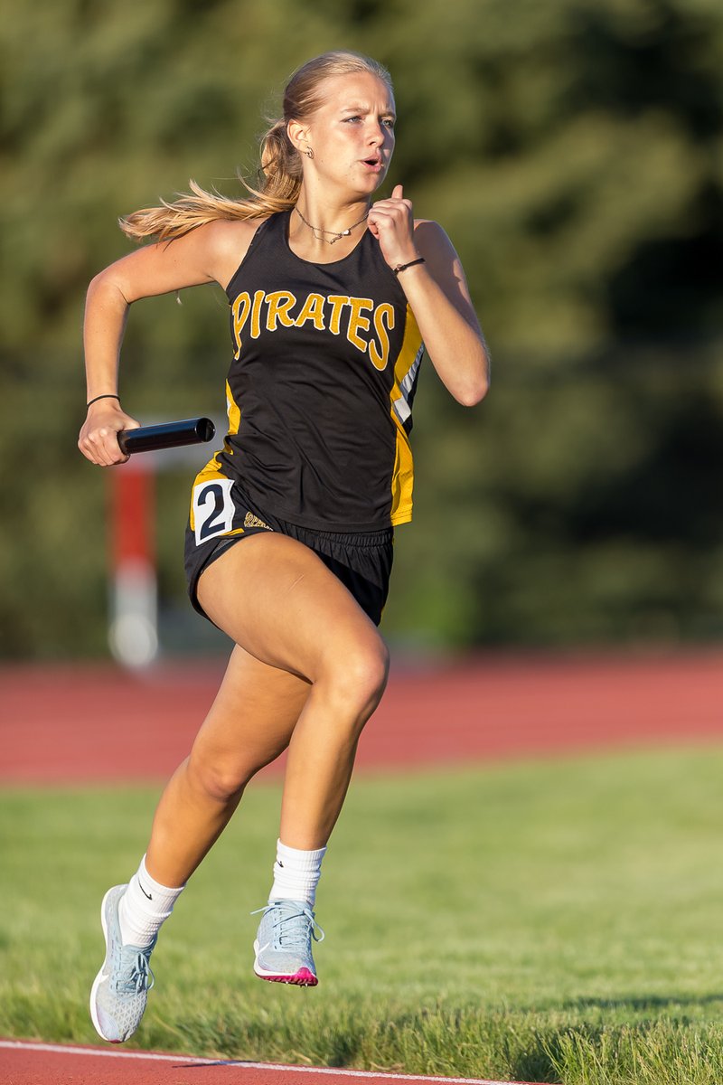 More Girls 4x400m Relay Finals Action. Wellington's <a href="/AmandaSpiekerm1/">Amanda Spiekerman</a> Keystone's <a href="/ryleejed39/">Rylee Jedrzejek</a> Brookside's Mya Frazier and Black River's <a href="/teddi_135/">Teddi Vonderau🦋</a> <a href="/WEVSD_sports/">Wellington Sports</a> <a href="/KeystoneTrack/">Coach Holzhauer</a> @jbaileyKLSAD <a href="/brooksidetrack/">Brookside Track</a> <a href="/Brookside_AD/">Brookside Athletics</a>