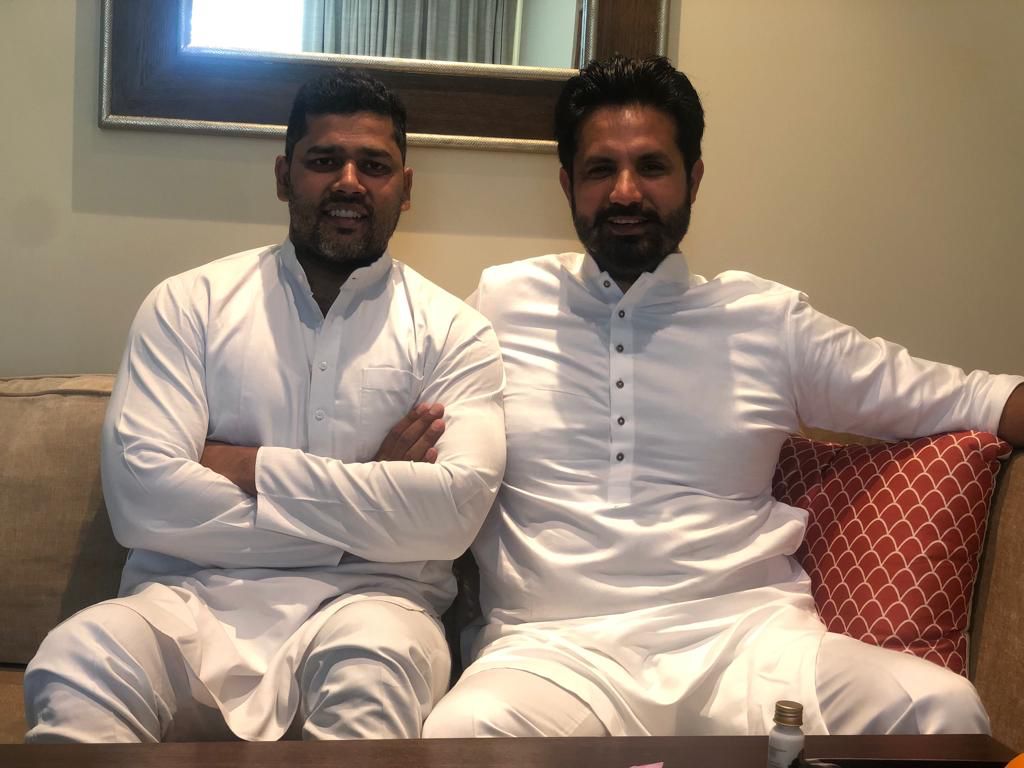 AshokChandnaINC's tweet photo. bhai bhai
#ChintanShivir #Udaipur
@RajaBrar_INC https://t.co/bEY6Gaf1iZ