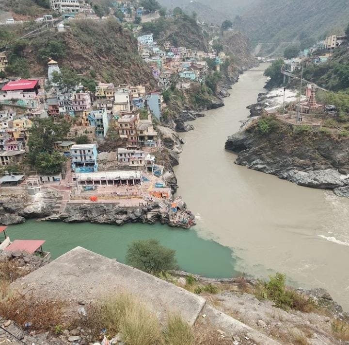 LiveWxIndia's tweet photo. #Uttarakhand #Rainfall in last 24hrs till 8:30am
#Dangoli 71.0mm
#Kanalichinna 47.5mm
#Rudraprayag 41.5mm
#Bageshwar 40.5mm
#Jakholi 37.5mm
#Agastyamuni 36.5mm
#Pithoragarh 34.6mm
#Rishikesh 31.5mm
#Didhat 31.0mm
#Berinag 30.6mm
#Garud 30.0mm
#Kapkot 27.5mm
#Nainital 22.5mm https://t.co/SCwS3UUviQ