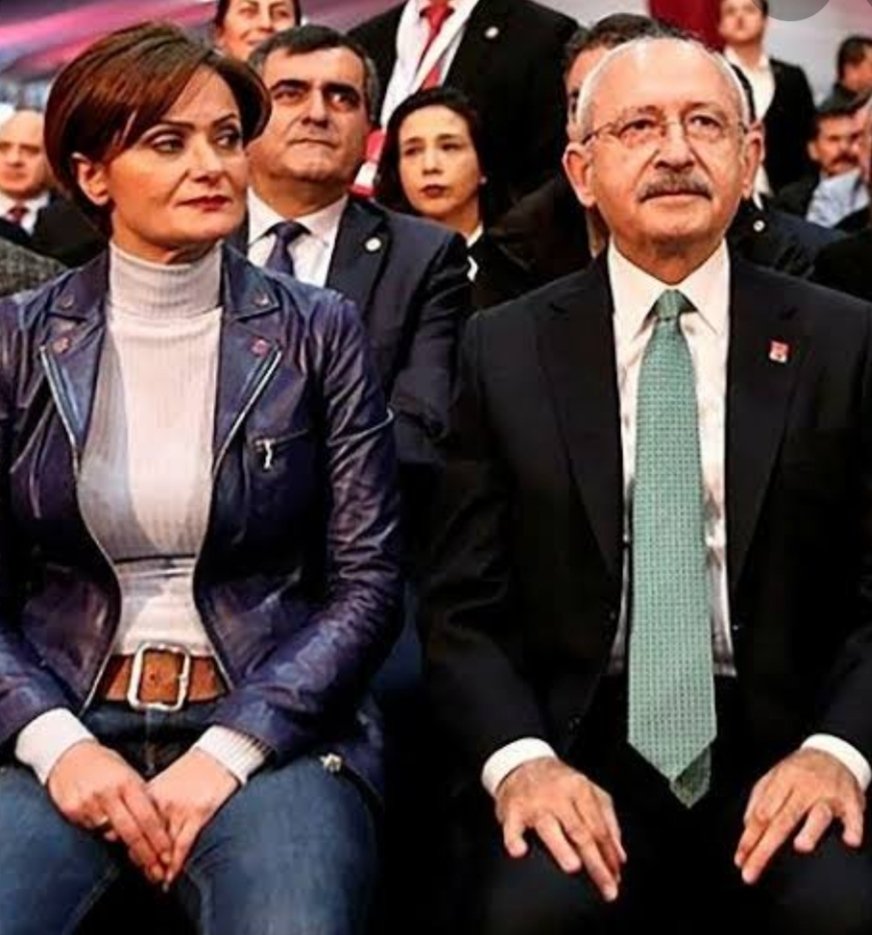 Asla yanlız yürümeyeceksin...
El ele
Kol kola
Omuz omuza...
21 Mayıs'ta yanındayız
<a href="/Canan_Kaftanci/">Canan Kaftancıoğlu</a> 
@avcilar_chp
<a href="/kilicdarogluk/">Kemal Kılıçdaroğlu</a> #hak #hukuk #ADALET