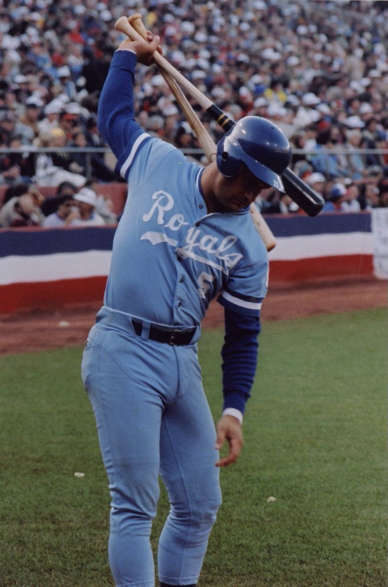 APFromNY's tweet photo. #FlashbackFriday #FBF On This Day (May 13th)
1976 - #NewYork #Nets beat the #DenverNuggets 112-106 to win the #ABAFinals marking the end of the #ABA (merged with the #NBA)
1993 - #GeorgeBrett of the #KansasCity #Royals hit his 300th career HR off #Indians pitcher #MarkClark https://t.co/gaSOcSzNTx