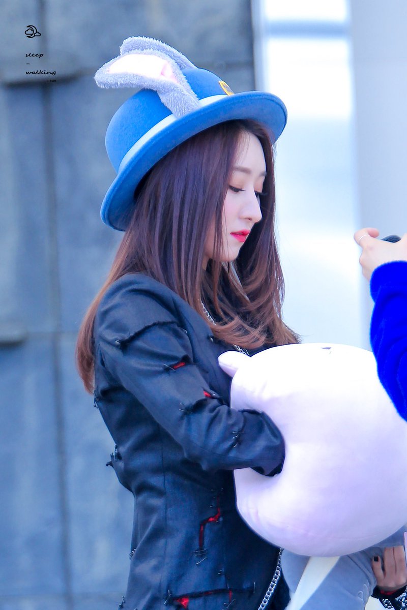 170514 대전

#수아 #SUA
#드림캐쳐 #DREAMCATCHER
<a href="/hf_dreamcatcher/">드림캐쳐 Dreamcatcher</a>

© sua_eyes