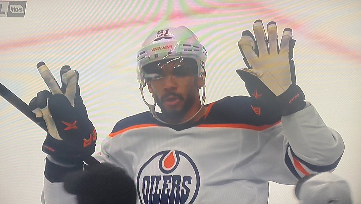 OilersAdam's tweet photo. https://t.co/EwXSDxkA0g