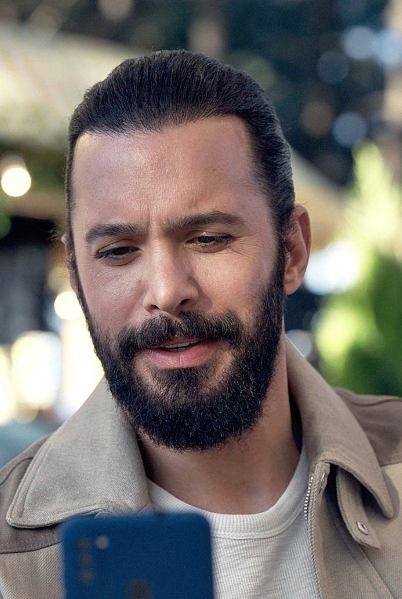#goodmorning #günaydın #BarışArduç #AlparslanBüyükSelçuklu 🌹