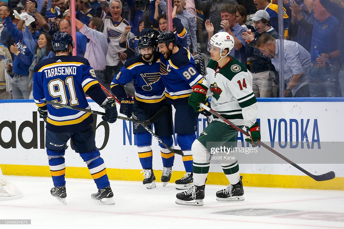 GettySport's tweet photo. The @StLouisBlues are through to the 2nd round after a 5-1 Game 6 win over the @mnwild!

#stlblues #StanleyCup #NHL

📸: @scottkanephoto https://t.co/RJYR7eITYj