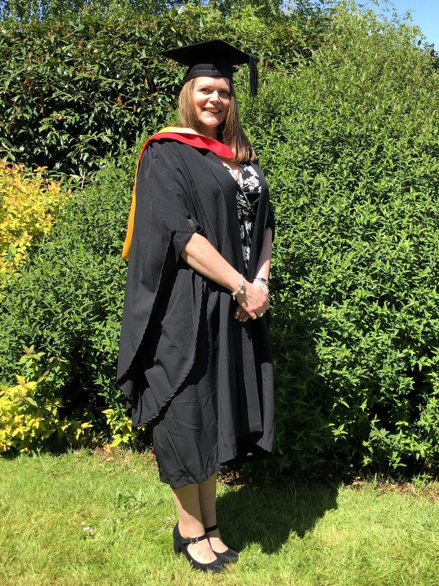 bexharris76's tweet photo. 11.05.22 @GlyndwrUni 20/21 graduation festival. Flying the flag for @GlyndwrOT . Graduating with a 1st degree honours in Occupational Therapy #bestchoice #WGUGradFest22 #celebration #wgugraduate #Graduation2022 #MyWGU #WGUalumni @theRCOT @BetsiCadwaladr @RhylRaptorsWSC @chukieh17 https://t.co/Vl7KbWdiDw