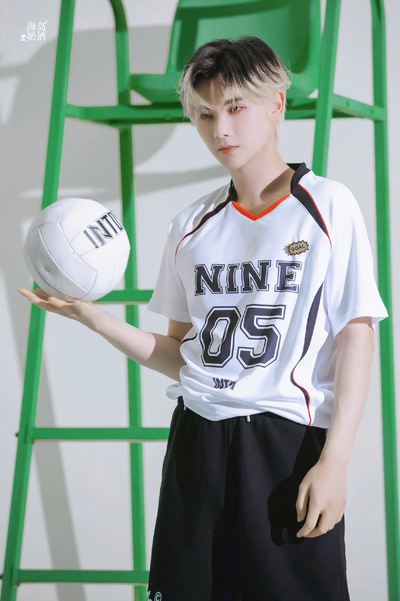 My_right78's tweet photo. @NineOfficial_TH @naninenai99 พี่กรทั้งใจไปเลย
@naninenai99 
#นายท่านกรชิต #高卿尘
#INTO1GaoQingchen 
#INTO1Nine https://t.co/9oNHnKzasV