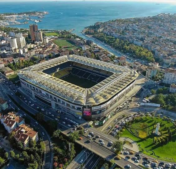 Günaydın, Dünya'nın en büyük kulübünün, büyük taraftarları...
💛💙