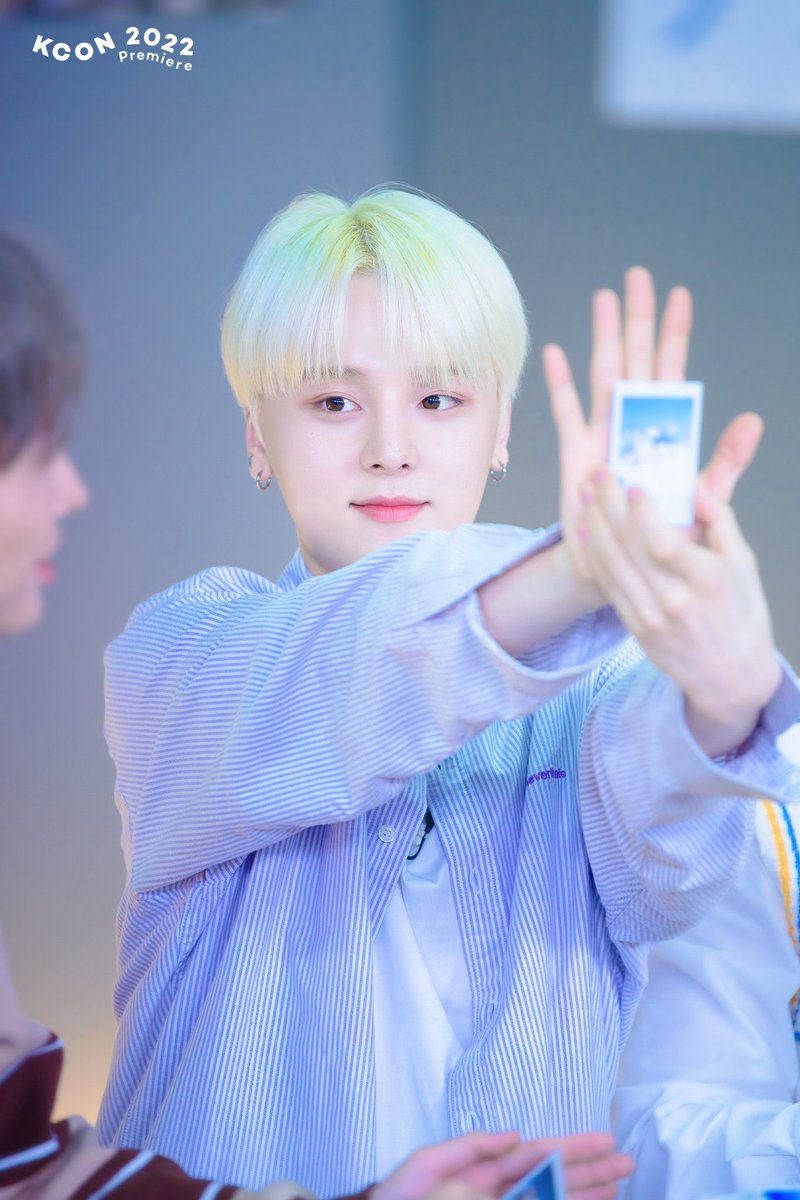 KMSFEED's tweet photo. #TO1 #MINSU #티오원 #KCON2022 https://t.co/oUqgrabdWV
