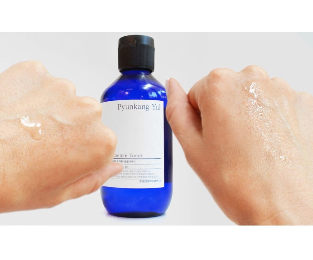 Yellow_TH9's tweet photo. 🌈พร้อมส่ง Pyunkang Yul Essence Toner 200ml.
🌱ตัวนี้ดัง ฉายา“น้ำตบมหัศจรรย์” ช่วยลดการอักเสบของผิว หน้าขาวกระจ่างใส ผิวหน้าแข็งแรงชุ่มชื่น~
🛒ขวดละ 450.-‼️
#สกินแคร์เกาหลี #โทนเนอร์ #น้ำตบมหัศจรรย์ #pyunkang #ถูกและดี #ใช้ดีบอกต่อ https://t.co/mCtw2ffu18