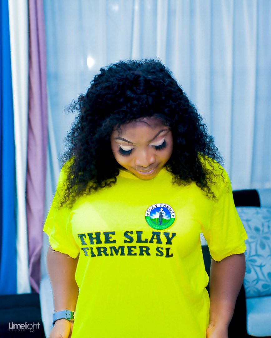 slayfarmersl's tweet photo. The Slay Farmer Journey In Pics!!!! 
Do you want to know how far The Slay Farmer has come? Well, it's Just one click off your finger for a random pic show of the journey?
Click here 👇👇👇
https://t.co/sRwNQfCNFm 

#SaloneTwitter @VickieRemoe #makesalonefamous #agriculture #farm https://t.co/YZCCnjsQ4h