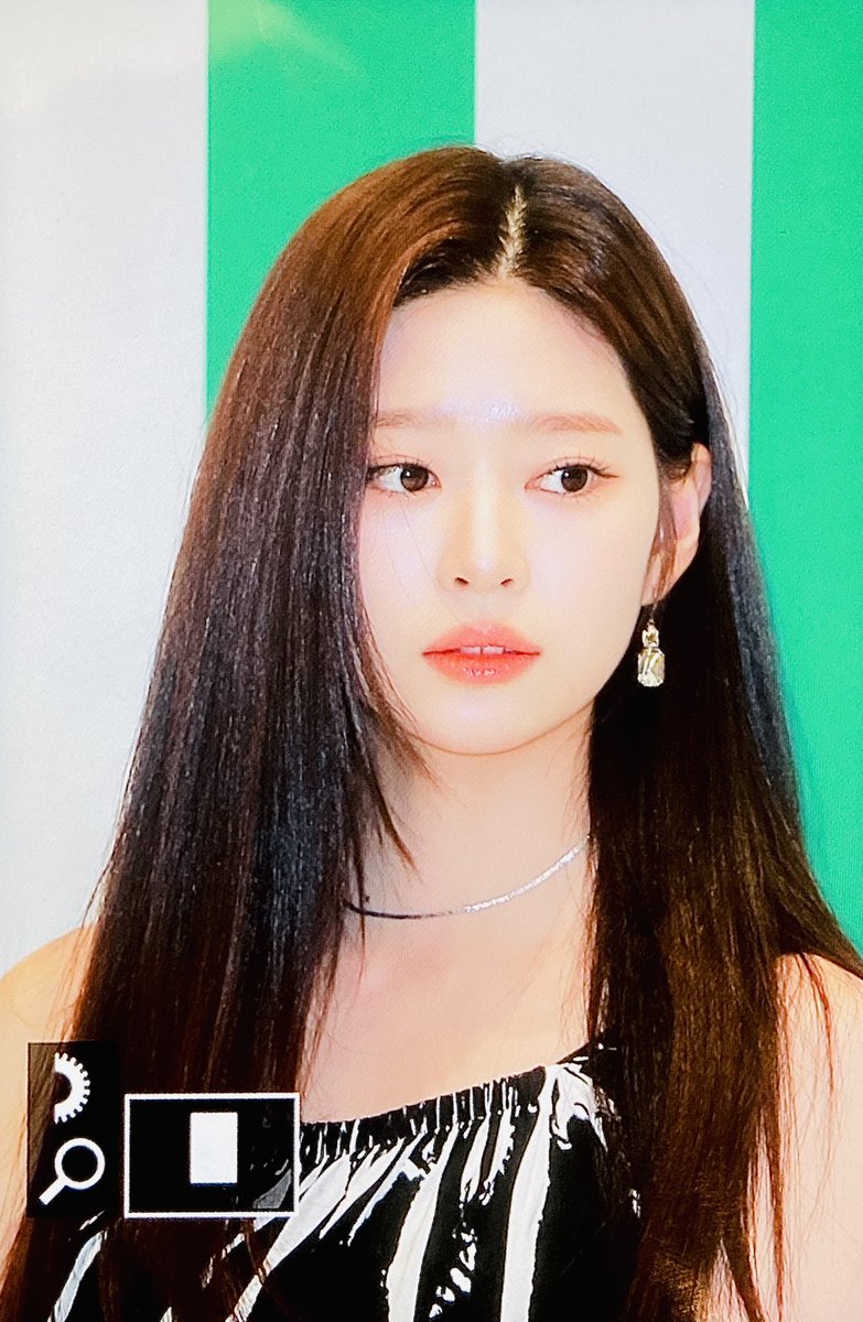 DearMemory_0205's tweet photo. 220513 #김민주 https://t.co/2xmZO8VDSn