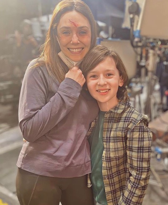 wandaolsen__'s tweet photo. These photos are so cute😩❤️
-
-
-
#MultiversOfMadness #ElizabethOlsen https://t.co/5f0pb58UvK